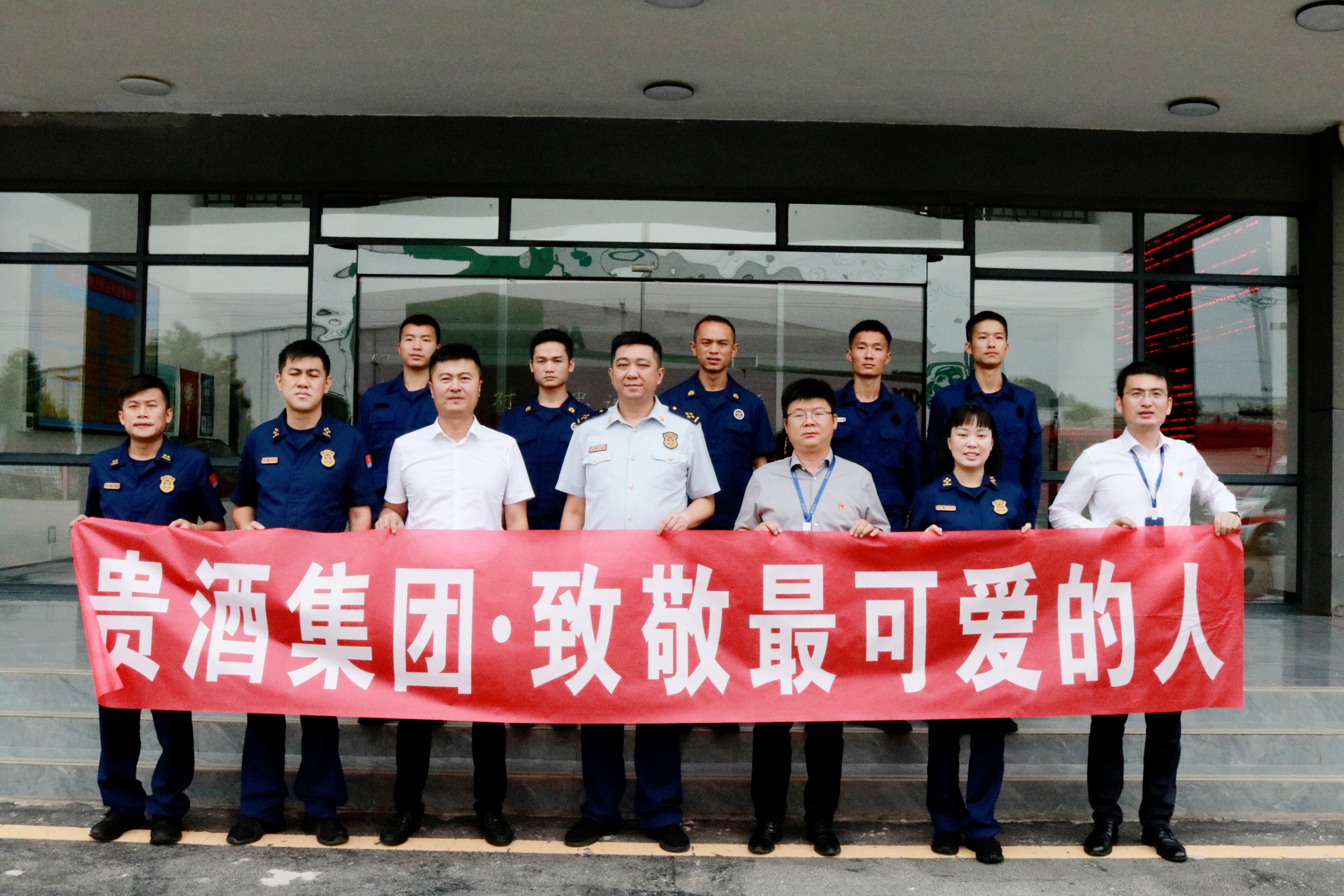 28405491.jpg 28405491.jpg