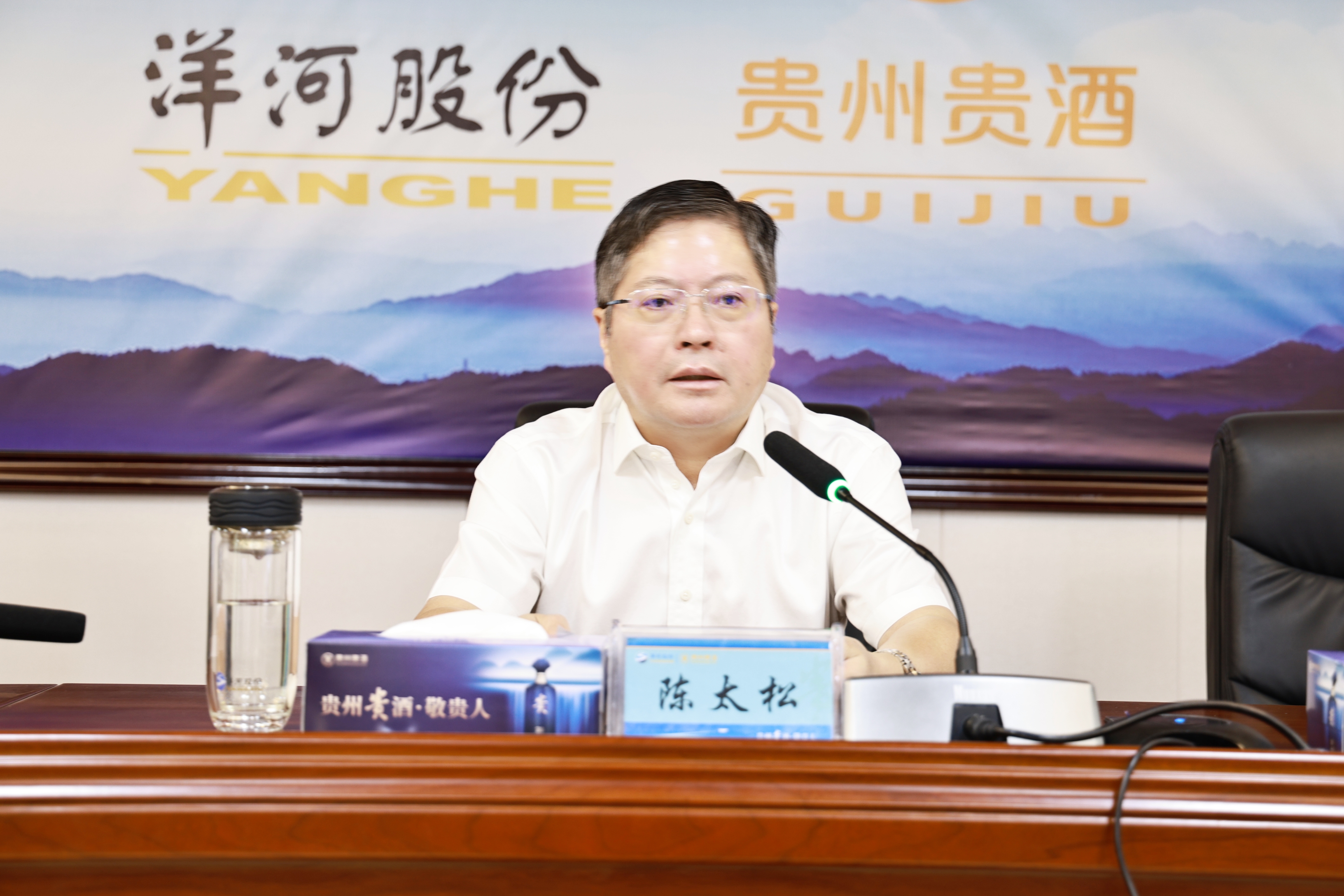 77016140.jpg 77016140.jpg